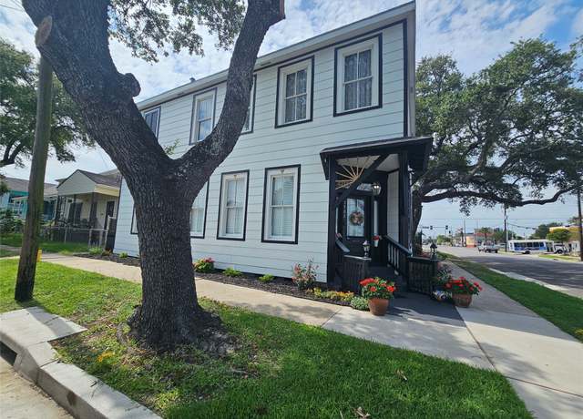 Property at 3702 Avenue K, Galveston, TX 77550, 5 beds, 3 baths