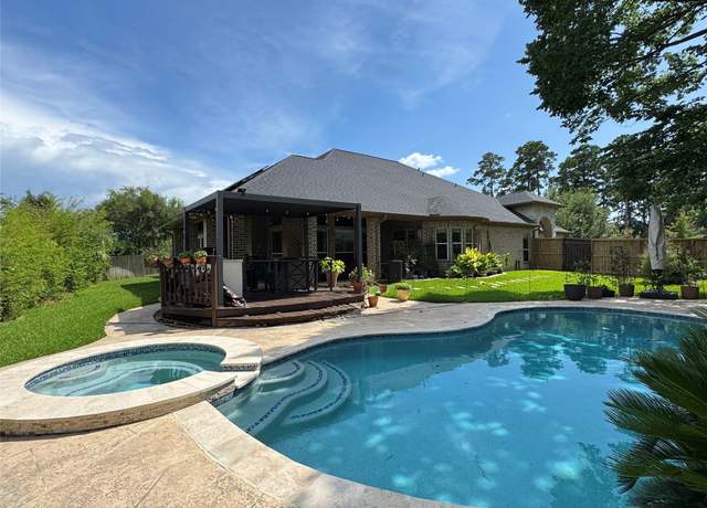 Property at 8110 Hideaway Run Way, Spring, TX 77389, 3 beds, 3 baths