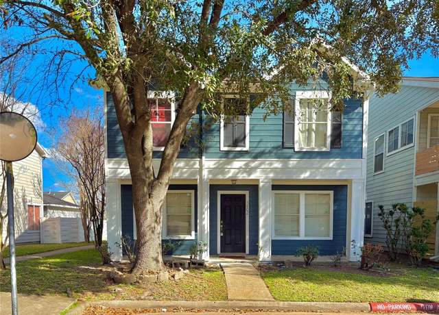 Property at 3802 E Traditions Ct, Houston, TX 77082, 4 beds, 2.5 baths