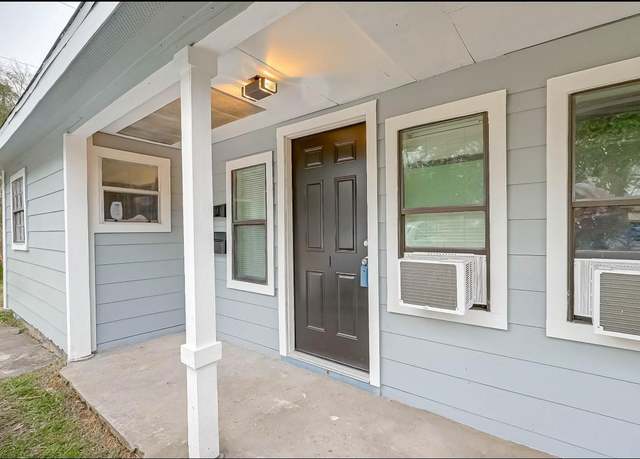 Property at 1201 Johnson St, Pasadena, TX 77506, 4 beds, 5 baths