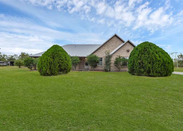 Property at 10802 4th 1/2 St, Santa Fe, TX 77510, 4 beds, 2.5 baths