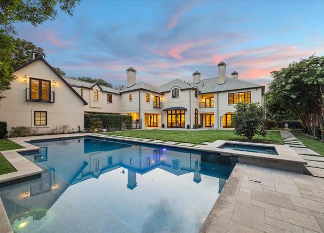 Property at 1039 Kirby Dr, Houston, TX 77019, 5 beds, 6 baths