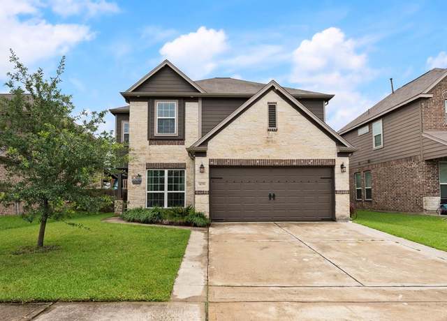 Property at 14706 Meadow Acre Trl, Houston, TX 77049, 5 beds, 2.5 baths