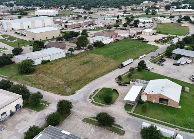 Property at 470 Mckinney Pkwy, Mckinney, TX 75071