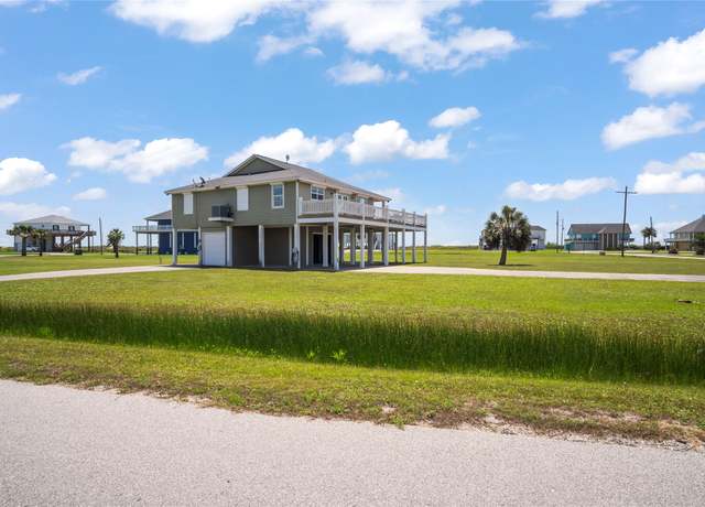 Property at 824 Rancho Caribe Dr, Port Bolivar, TX 77650, 3 beds, 3 baths
