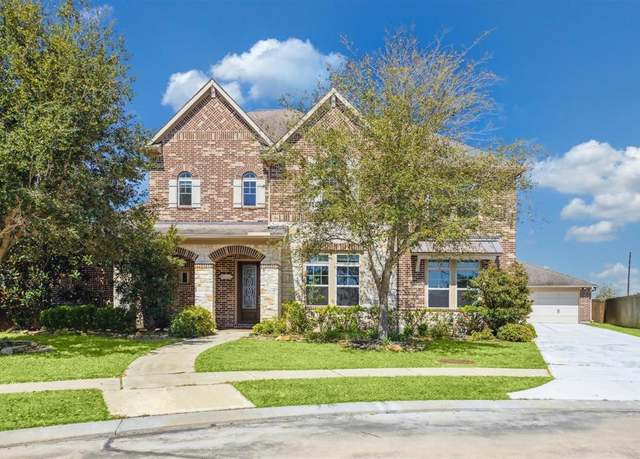Property at 3715 Patterson Dr, Iowa Colony, TX 77583, 4 beds, 4.5 baths