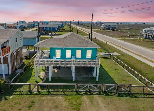 Property at 119 Skimmer Ct, Surfside Beach, TX 77541, 3 beds, 2 baths