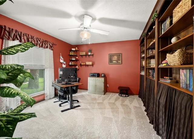 Property at 11727 Quail Creek Dr, Houston, TX 77070, 4 beds, 2.5 baths
