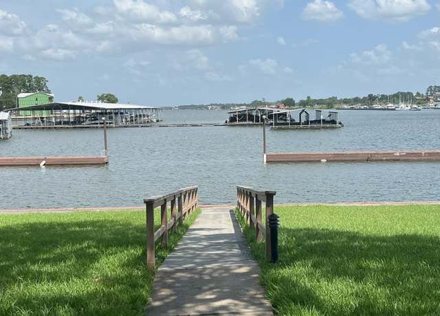 Property at 15575 Marina Dr Unit 320A, Conroe, TX 77356, 2 beds, 2 baths