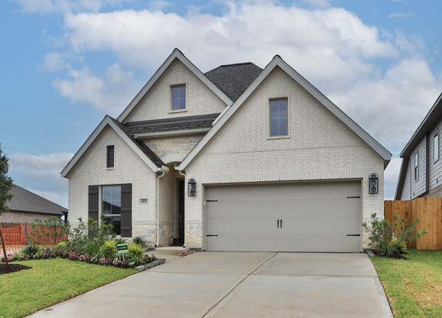 Property at 1435 Girasol St, Magnolia, TX 77354, 3 beds, 2 baths
