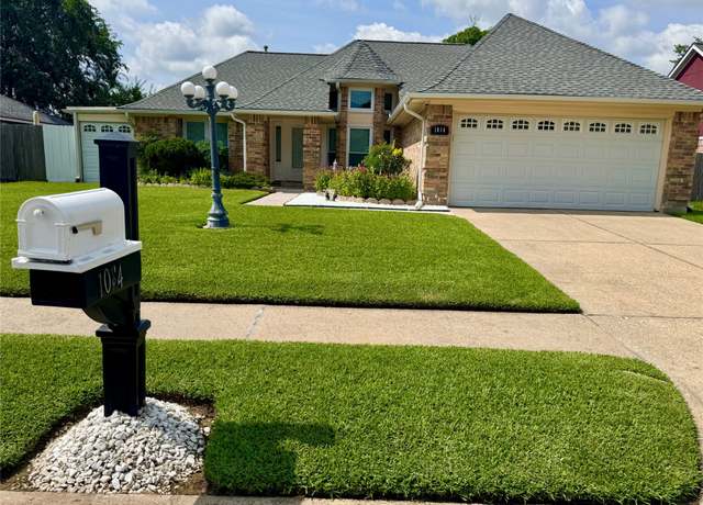 Property at 1014 Glen Valley Dr, Humble, TX 77338, 4 beds, 2 baths