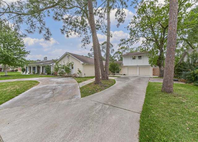Property at 10607 Longmont Dr, Houston, TX 77042, 5 beds, 4 baths