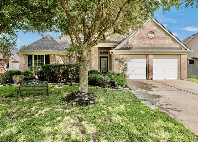 Property at 519 Ivory Stone Ln, League City, TX 77573, 4 beds, 2 baths