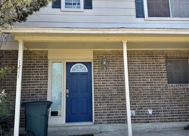 Property at 1211 Oregon St, La Porte, TX 77571, 3 beds, 2 baths