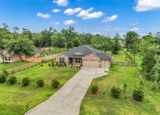 Property at 9203 White Tail Dr, Conroe, TX 77303, 4 beds, 2 baths
