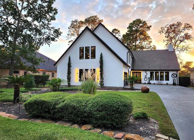 Property at 38 Fairway Park, Montgomery, TX 77356, 4 beds, 4.5 baths