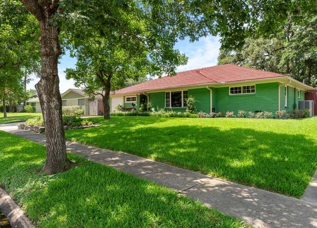 Property at 5022 Briarbend Dr, Houston, TX 77035, 4 beds, 2 baths