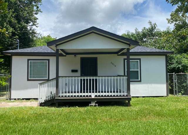 Property at 2016 Magnolia Dr, La Marque, TX 77568, 2 beds, 1 bath