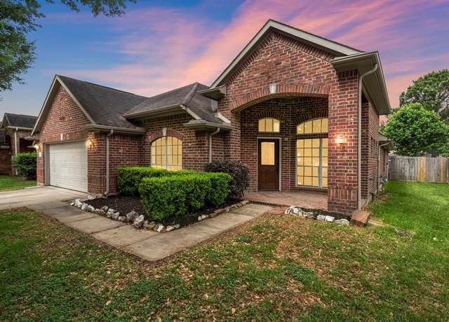 Property at 11403 Sandermeyer Dr, Richmond, TX 77406, 4 beds, 2 baths