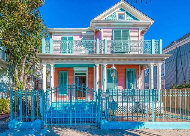 Property at 2006 Rosenberg St, Galveston, TX 77550, 3 beds, 2.5 baths