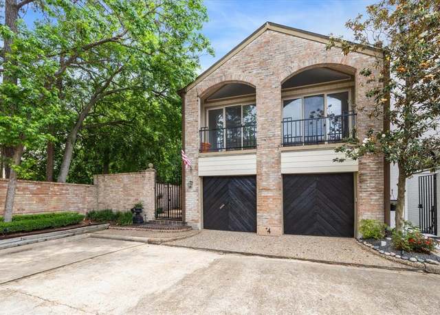 Property at 4 River Hollow Ln, Houston, TX 77027, 3 beds, 3 baths