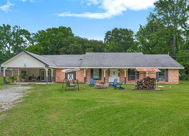 Property at 24314 Anderson St, Huffman, TX 77336, 3 beds, 2 baths