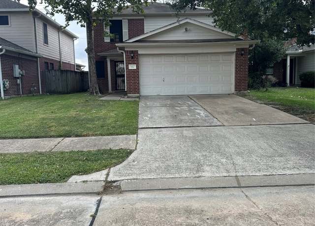Property at 910 Calm Creek Ct, Channelview, TX 77530, 3 beds, 2.5 baths