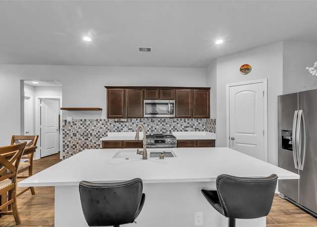 Property at 2422 Sheephorn Summit Trl, Spring, TX 77373, 3 beds, 2 baths