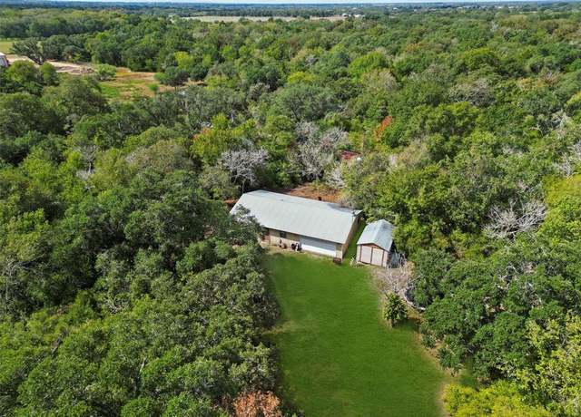Property at 1730 US Highway 77 S, Hallettsville, TX 77964, 2 beds, 1 bath