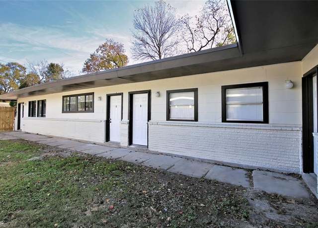 Property at 6910 Weston St, Houston, TX 77021