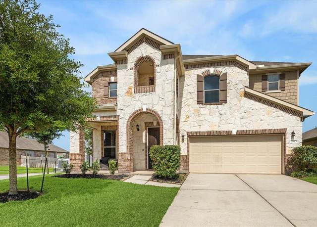 Property at 29513 Salem Fields Dr, Spring, TX 77386, 5 beds, 3 baths