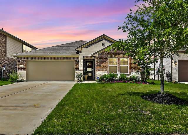 Property at 10108 Deussen Ln, Texas City, TX 77591, 4 beds, 3 baths