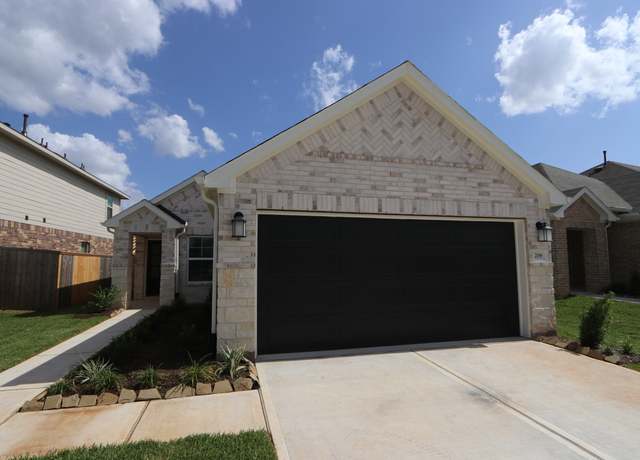 Property at 209 Crystal Bay Ln, Willis, TX 77378, 3 beds, 2 baths