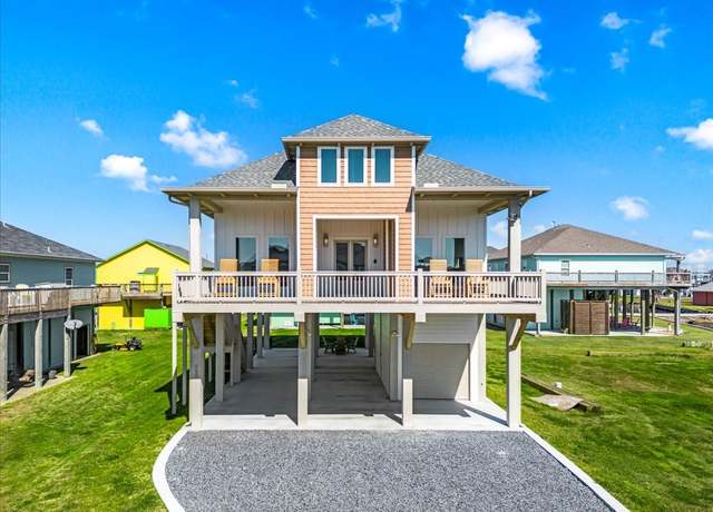 Property at 950 Sue Dr, Crystal Beach, TX 77650, 3 beds, 3.5 baths