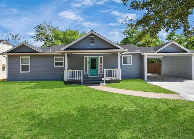 Property at 7066 Evans St, Houston, TX 77061, 3 beds, 2.5 baths