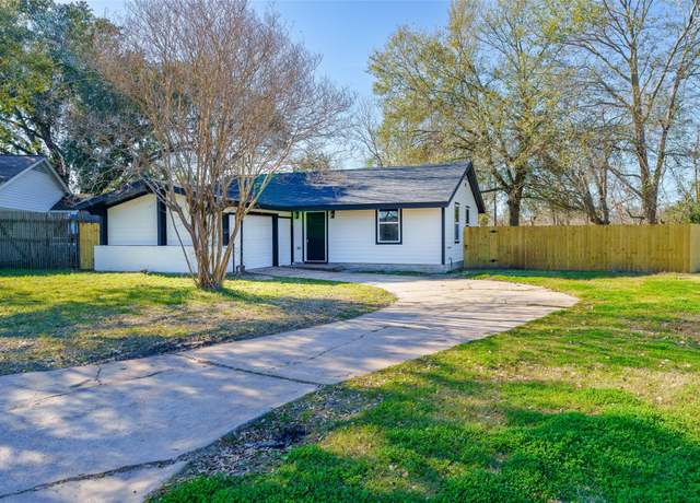Property at 8454 Blankenship Dr, Houston, TX 77080, 3 beds, 2 baths