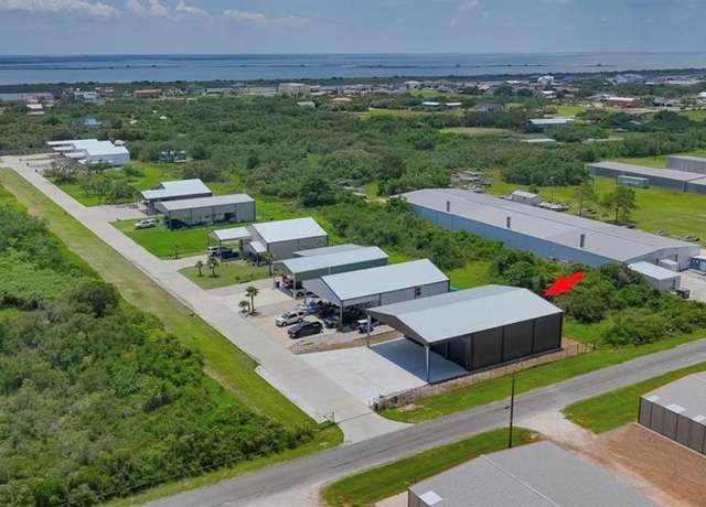 Property at 14 Connelley Ln, Port O Connor, TX 77982