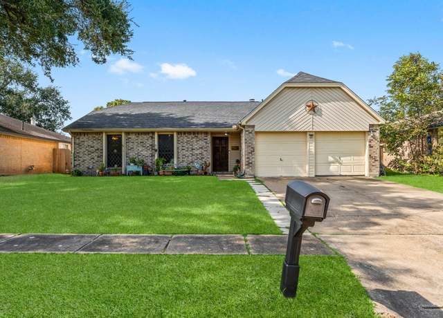 Property at 1111 Tanglewild Ln, Richmond, TX 77406, 4 beds, 2 baths