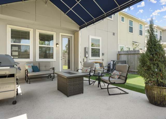 Property at 9904 Smokehouse Silo Ln, Houston, TX 77080, 3 beds, 2.5 baths