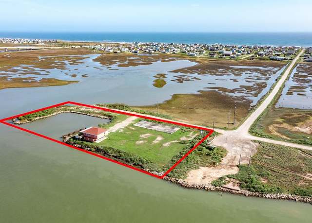 Property at 606 Canal Dr, Surfside Beach, TX 77541, 4 beds, 3 baths