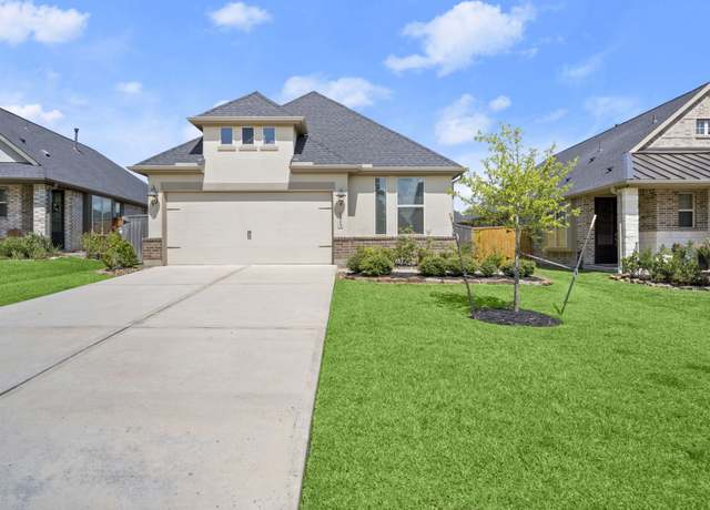 Property at 1413 Northwood Bluff Ln, Pinehurst, TX 77362, 3 beds, 2 baths