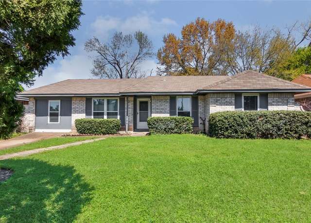 Property at 4238 Fallen Oaks Dr, Houston, TX 77091, 3 beds, 1.5 baths