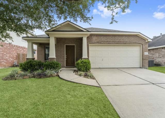 Property at 20122 Niagara Falls Dr, Tomball, TX 77375, 3 beds, 2 baths