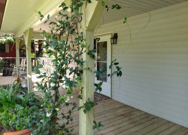 Property at 321 Broken Arrow Trail Trl, Goodrich, TX 77335, 2 beds, 1 bath