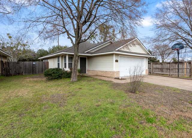 Property at 2100 Craftwood Pl, Bryan, TX 77801, 3 beds, 2 baths