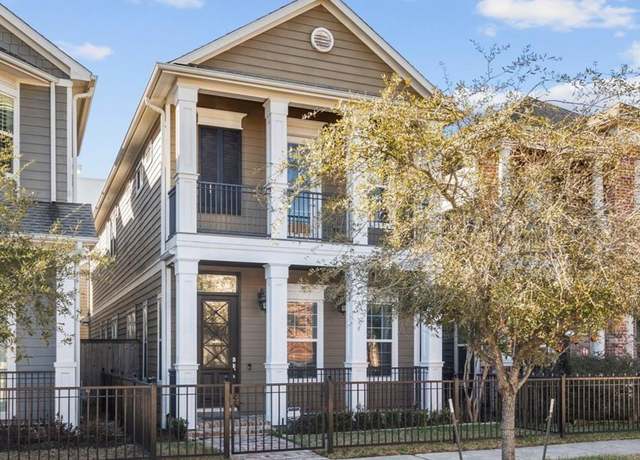 Property at 428 W 26th St, Houston, TX 77008, 5 beds, 4 baths