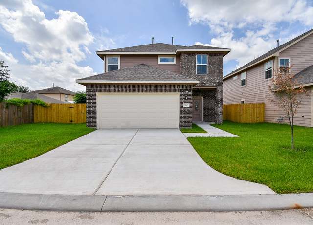 Property at 2803 Pine Estate Ln, Houston, TX 77014, 4 beds, 2.5 baths
