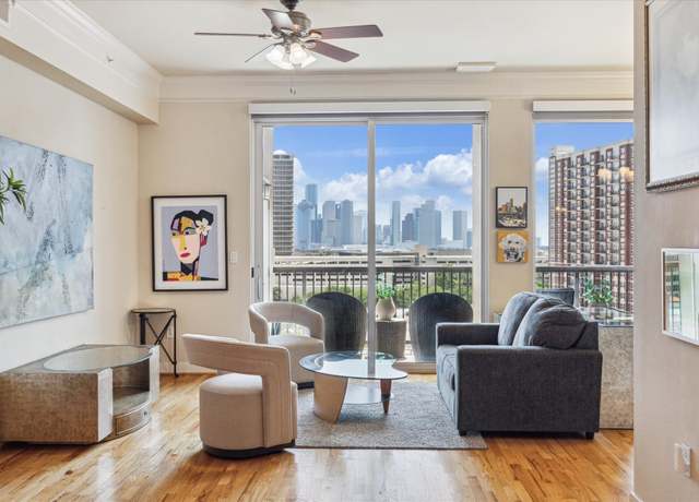 Property at 3333 Allen Pkwy #1004, Houston, TX 77019, 2 beds, 2.5 baths