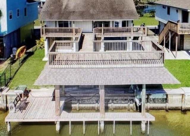 Property at 5 S Redwing St, La Marque, TX 77568, 3 beds, 2 baths