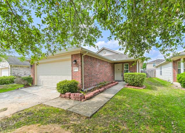 Property at 931 Westwood Glen Ln, Houston, TX 77047, 3 beds, 2 baths